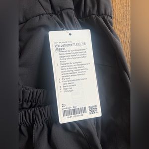Warpstreme HR 7/8 Jogger. Brand new with tags.